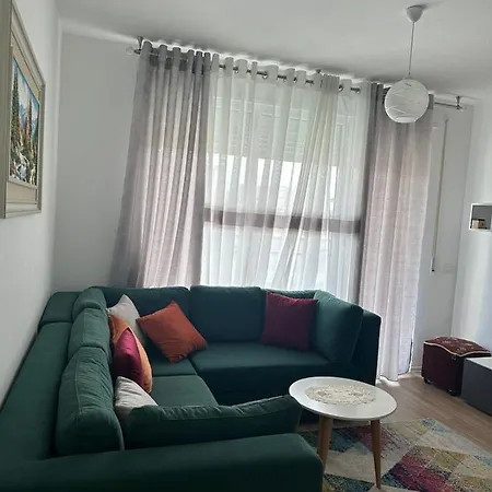 Fiori Apartment Tirana