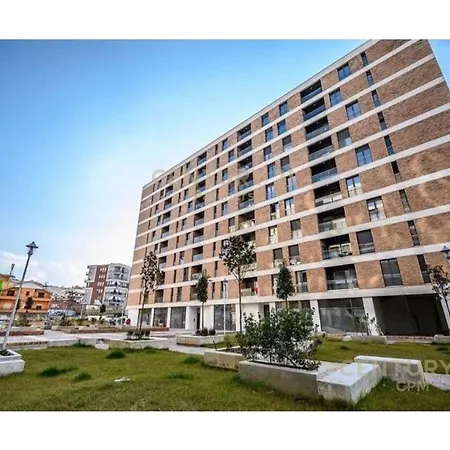 Fiori Apartment *